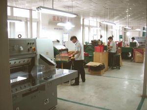 紙制品在節(jié)慶用品銷售中的角色與發(fā)展前景